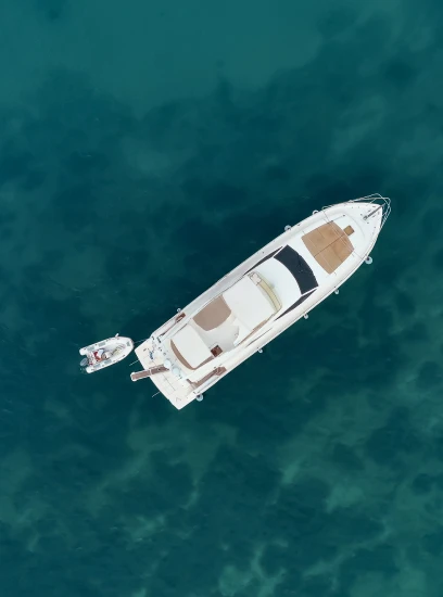 yacht sales, luxury yacht, charter maldives